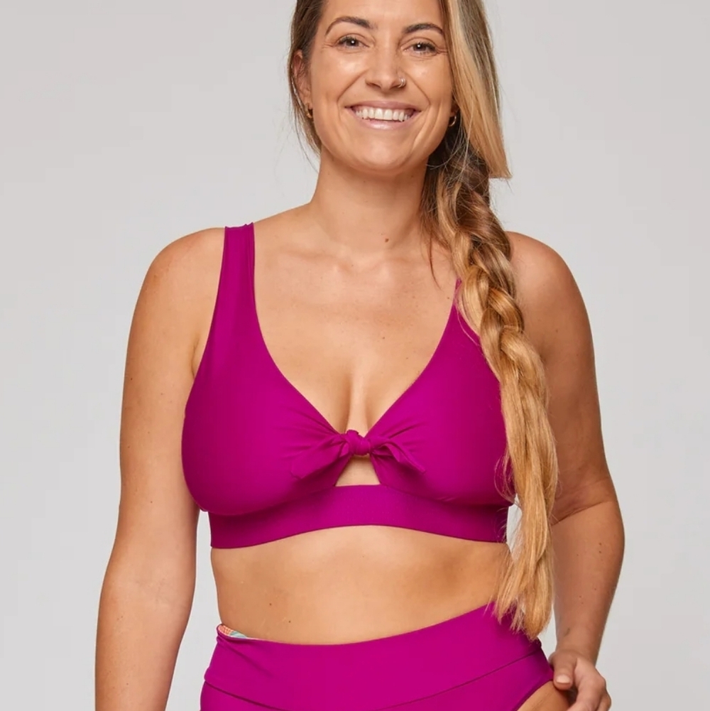 Wild Isles Swim Dottie Tie Top